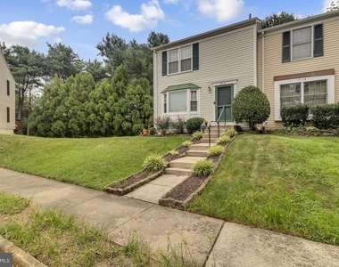 7113 Latour Court - Photo Thumbnail 1