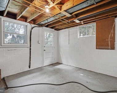 604 Yeonas Drive Sw - Photo Thumbnail 25