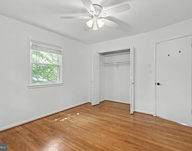 604 Yeonas Drive Sw - Photo Thumbnail 14