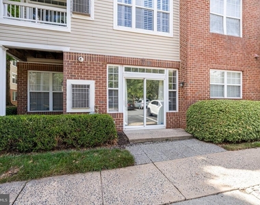 4200 Mozart Brigade Lane - Photo Thumbnail 3