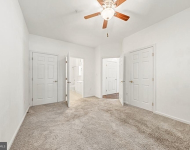 4200 Mozart Brigade Lane - Photo Thumbnail 23