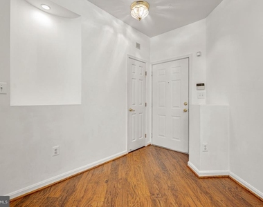 4200 Mozart Brigade Lane - Photo Thumbnail 7