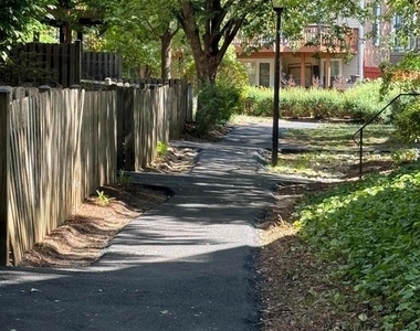 5832 Apsley House Court - Photo Thumbnail 30