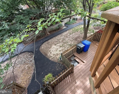 5832 Apsley House Court - Photo Thumbnail 24