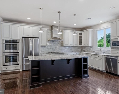 1751 Tysons Crest Lane - Photo Thumbnail 10