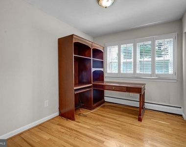 8905 Valley Forge Drive - Photo Thumbnail 13