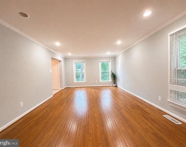 805 Balls Hill Road - Photo Thumbnail 3