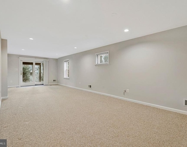 1215 Delta Glen Court - Photo Thumbnail 48