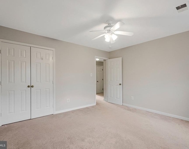 1215 Delta Glen Court - Photo Thumbnail 32