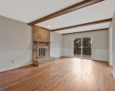 1215 Delta Glen Court - Photo Thumbnail 22