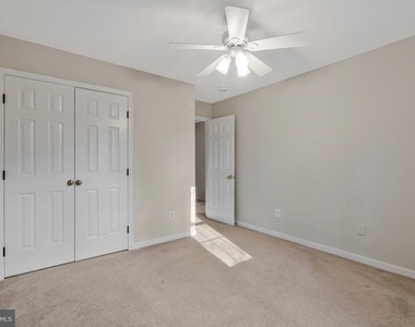 1215 Delta Glen Court - Photo Thumbnail 39