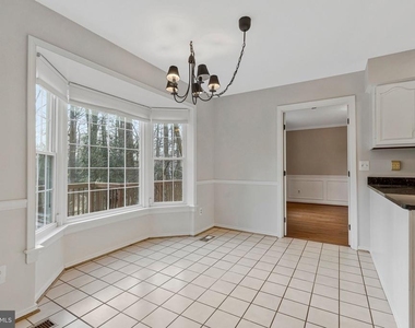 1215 Delta Glen Court - Photo Thumbnail 16