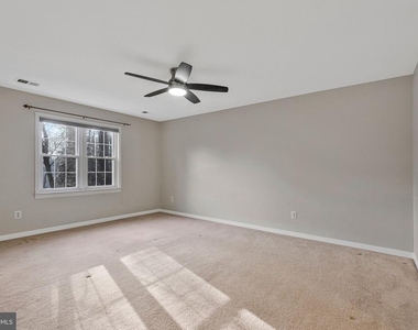 1215 Delta Glen Court - Photo Thumbnail 40