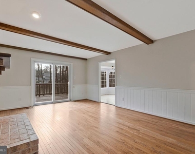 1215 Delta Glen Court - Photo Thumbnail 23