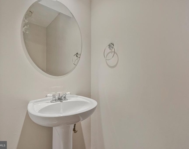 1215 Delta Glen Court - Photo Thumbnail 27
