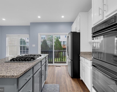 13511 Lavender Mist Lane - Photo Thumbnail 9