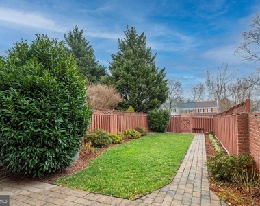 6063 Hardwick Place - Photo Thumbnail 40