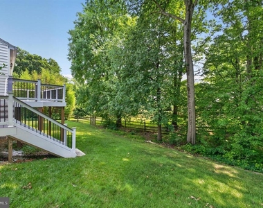 8006 Lady Lewis Court - Photo Thumbnail 10