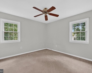 8006 Lady Lewis Court - Photo Thumbnail 18