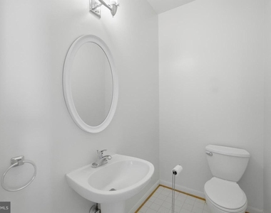 2449 Clover Field Circle - Photo Thumbnail 12