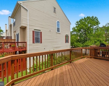 2449 Clover Field Circle - Photo Thumbnail 28