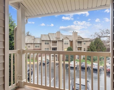 1700 Ascot Way - Photo Thumbnail 5