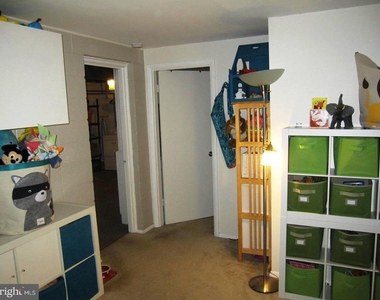 3913 Moss Drive - Photo Thumbnail 16