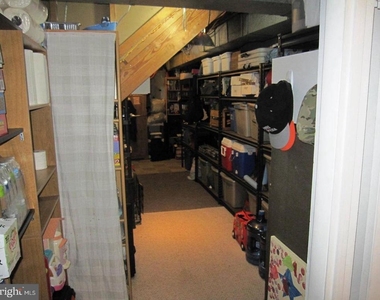 3913 Moss Drive - Photo Thumbnail 17