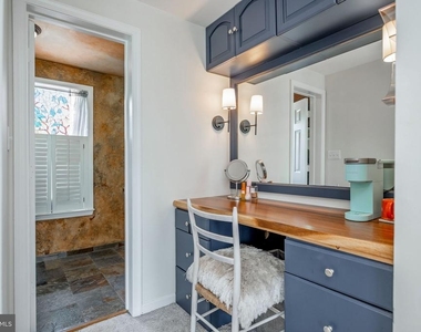 7317 Castleberg Court - Photo Thumbnail 17
