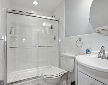 3826 Elmwood Towne Way - Photo Thumbnail 20