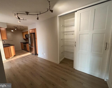 11400 Washington Plaza W - Photo Thumbnail 4