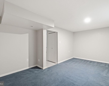 9018 Jersey Drive - Photo Thumbnail 16