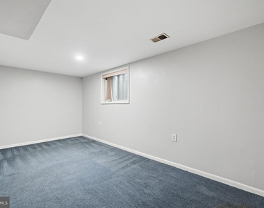 9018 Jersey Drive - Photo Thumbnail 17