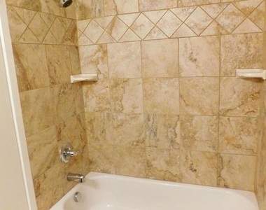 10315 Cherry View Court - Photo Thumbnail 17