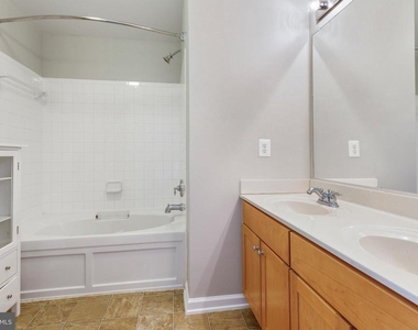 4455 Beacon Grove Circle - Photo Thumbnail 20