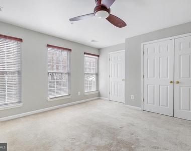 4455 Beacon Grove Circle - Photo Thumbnail 17