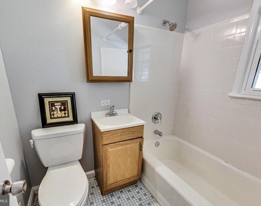 6641 Barrett Road - Photo Thumbnail 10