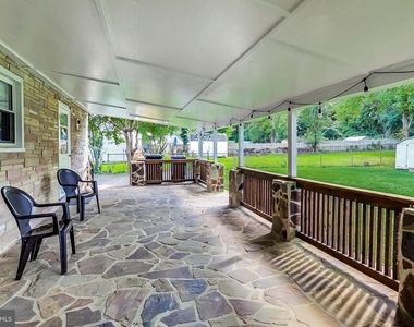 6641 Barrett Road - Photo Thumbnail 39