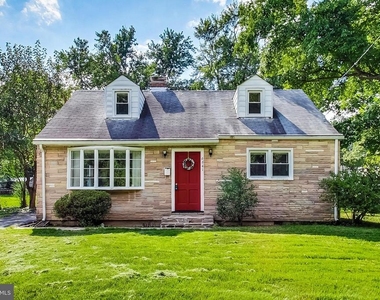 6641 Barrett Road - Photo Thumbnail 46