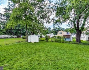 6641 Barrett Road - Photo Thumbnail 40