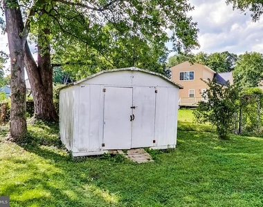 6641 Barrett Road - Photo Thumbnail 44