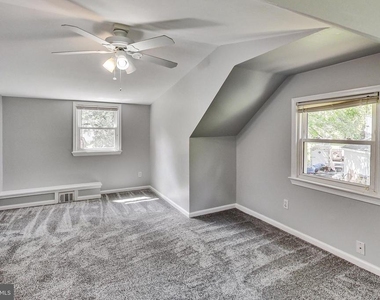 6641 Barrett Road - Photo Thumbnail 27
