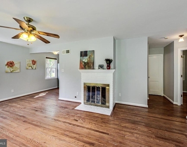 6641 Barrett Road - Photo Thumbnail 3