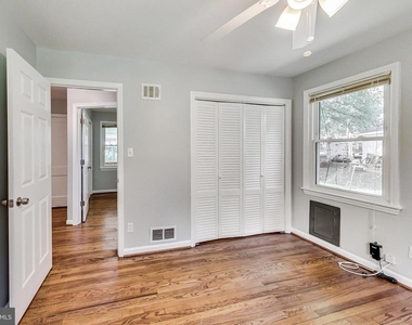 6641 Barrett Road - Photo Thumbnail 14