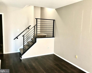 8071 Pantano Place - Photo Thumbnail 15
