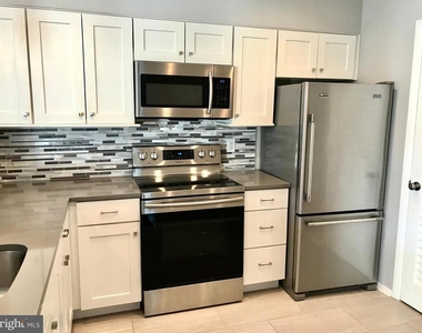 8071 Pantano Place - Photo Thumbnail 13