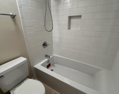 8350 Greensboro Drive - Photo Thumbnail 14