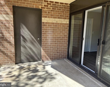 8350 Greensboro Drive - Photo Thumbnail 22
