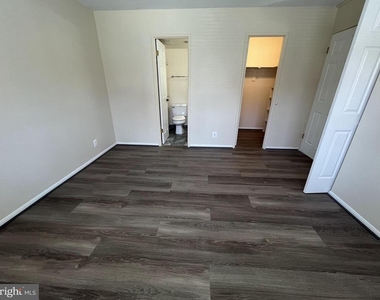 8350 Greensboro Drive - Photo Thumbnail 26