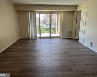 8350 Greensboro Drive - Photo Thumbnail 3